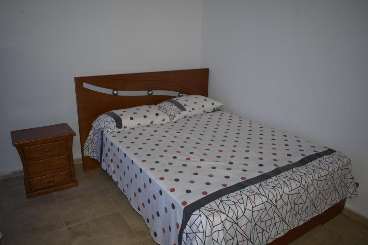 Artesanos Y Turistas Apartment Guatapé Екстериор снимка