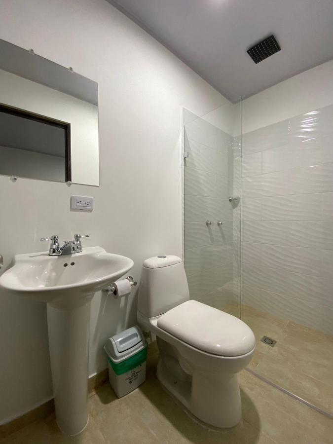 Artesanos Y Turistas Apartment Guatapé Екстериор снимка